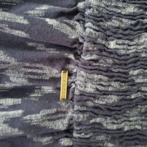 Dress - Picture 5 of 5